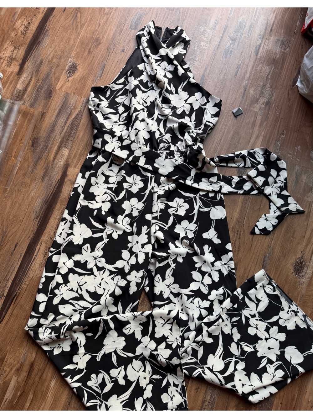 Maggie London Black & White Floral Cris-Cross Halter Jumpsuit